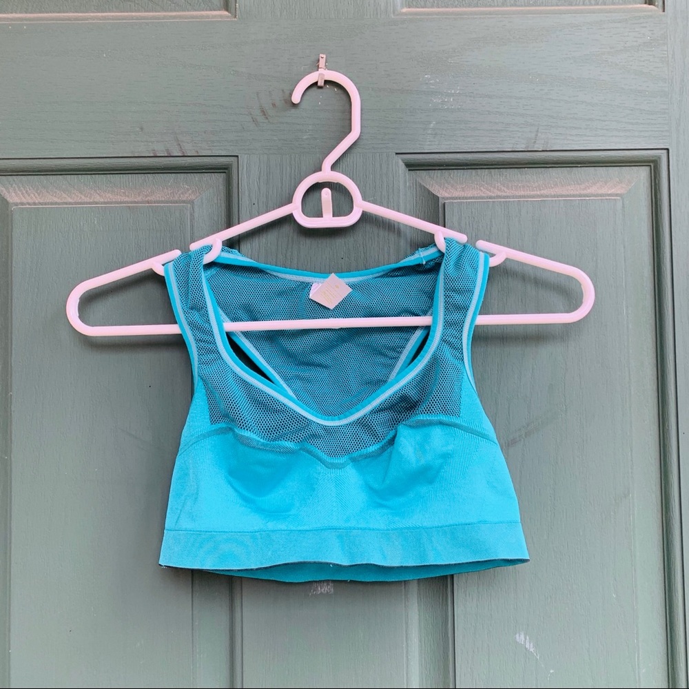 Lululemon racerback sports bra